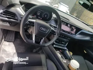  8 Audi Etron GT Matrix /Hud/21 '' / 2022 Quattro
