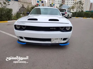  12 دوج جالنجر 19 ابيض الون محرك 3600 بحاله ممتازه