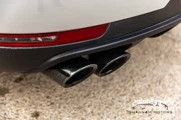 29 Porsche Mecan 2.0L Turbo وارد وكالة نقل