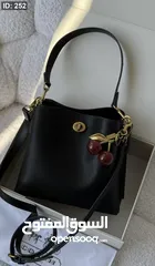  2 مجموعة متنوعة من الشنط والكزادين الجديدة