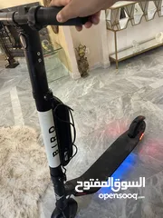  4 سكوتر شحن كهرباء