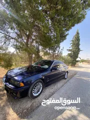  6 Bmw e39 520 2000 الدب للبيع