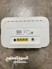  2 Ooredoo router - 1 fiber router + 1 4G router (SIM)