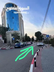  10 متوفر شاغر بداية  شهر 8  لبنت في  (غرفة برايفت) وشاغر في (غرفة مشتركة )-بالقرب من بنك فلسطين