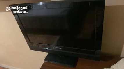  2 شاشات حجم صغير للبيع