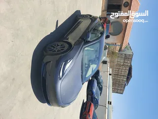  4 تيسلا موديل 3 موديل 2023 لون فيراني داخل ابيض عداد قليل بسعر مناسب