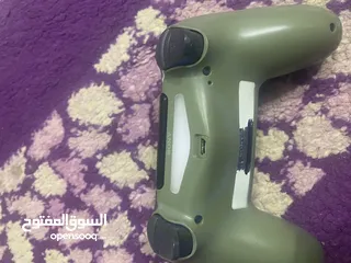  3 بلاي ستيشن فور ال فات نظيف و شغال و اغراضه بقوله بالوصف