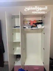  3 غرفه نوم مستعمل وحالتها حاله وكاله وما فيها اي خراب