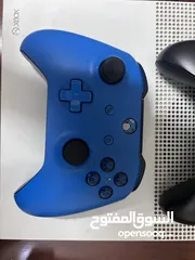  4 اكس بوكس ون أس مساحه 1 تيرا معا يدين تحكم