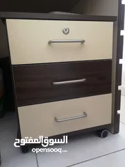  3 مكتب مدير فخم - مع ملحقاته للبيع