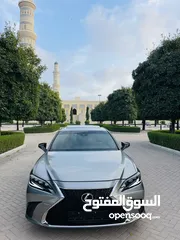  4 لكزس ES 350 Lexus F sport سياره مسرفسه بالكامل بحاله الوكاله وجاهزه للاستخدام