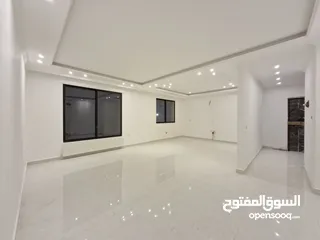  15 شقة فارهة حديثة ، طابق اول مميزة للبيع في ضاحية الامير راشد ، بمساحة بناء 210 م ، وبتشطيبات راقية .