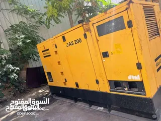  14 خدمة مولدات كهرباء للبيع وللإجار