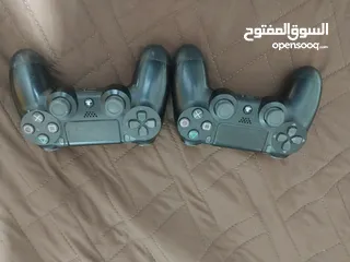  7 بلايستيشن 4 مستعمل اقل من سنة وكالة مش مصلح مع سي دي فيفا 23 و يدتان فيهم عطل موضح بالوصف