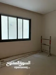  4 شقة للآجار فيه حي العارض مودرن