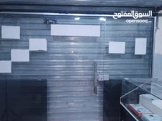  2 بضاعة محل إتصالات