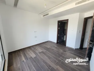 20 شقة فارغة للبيع بين الدوار الرابع و الخامس(عدد 2 ) - ref: 14611
