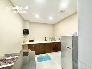  6 مركز تجميل للبيع