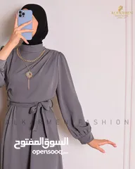  1 ملابس نسائية ، عبايات ، فساتين