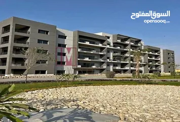  8 للبيع بالتقسيط - شقة 193 متراً متشطبه في شيراتون For Sale with Installment An Apartment 193 m