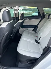  16 كايا سبورتاج /2022 فل بدون فتحة سقف  2x4 ///240Hp بنزين + كهرباء  ( Haybrid) 1600cc