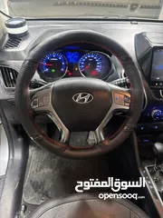  7 Hyundai tuscon