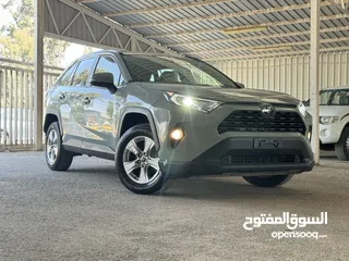  17 تويوتا راف فور ((2020)) XLE بيميوم، فل كامل، بطارية ليثيوم، فورويل، حرة، للبيع بسعر مميز..