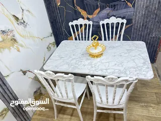  5 ميز طعام خشب