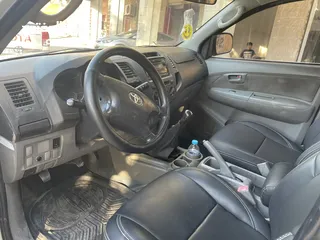  6 هايلوكس مركزي ديزل محرك 2500 cc