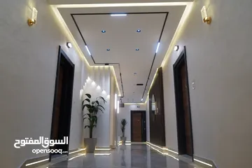  12 شقة طابق ثالث مع روف في مشروع زهرة القمر بإطلالة رائعة وتشطيبات عالية الجودة في موقع مميز