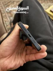  5 iPhone 12  64GB  استعمال شخصي