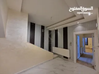  3 شقة مميزة للبيع في اربد - إيدون - طابق ثاني