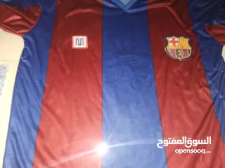  2 تي شيرت نادر جدا موقع من مارادونا