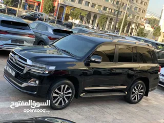  5 Land cruiser GX-R grand touring 2019