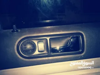  9 جولف باسات 1999 للبيع بسبب التجديد على إعفاء الضباط.. وليس اي سبب اخر..