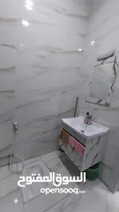  13 منزل للبيع