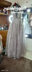  1 فستان للبيع
