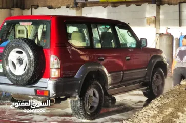  3 تويوتا برادو موديل 2000 بحالة ممتازة