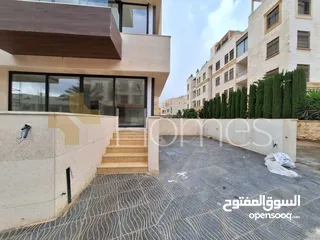  1 شقة ارضية مع ترس للبيع في عبدون بمساحة بناء 250م