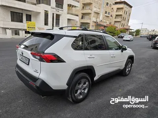  5 تويوتا راف فور 2023 بحالة الوكالة بسعر مغري جدا