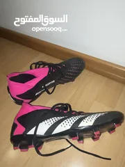  4 Football/Soccer Shoes Pink X Black Adidas PREDATOR Accuracy Eu44 Us10