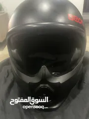  9 Beon Helmets