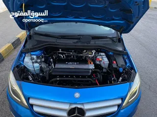  22 مرسيدس B class ماشيه 88 الف فقط بحاله الوكاله