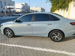  7 GEELY EMGrand 2025