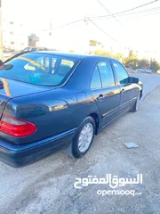  1 مرسيديس E200 1999