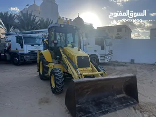  2 حفار NEWHOLLAND LB110B -4pS