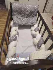  5 تخت بيبي يحمل لعمر 4 سنين