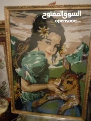  3 لوحات  رسم زيتي.. وتطريز
