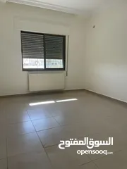  15 شقة سوبر ديلوكس طابق ثاني للبيع في الرونق / البيادر من المالك مباشرة