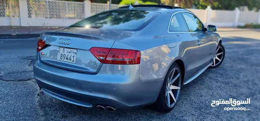  5 Audi S5 بحالة ممتازة